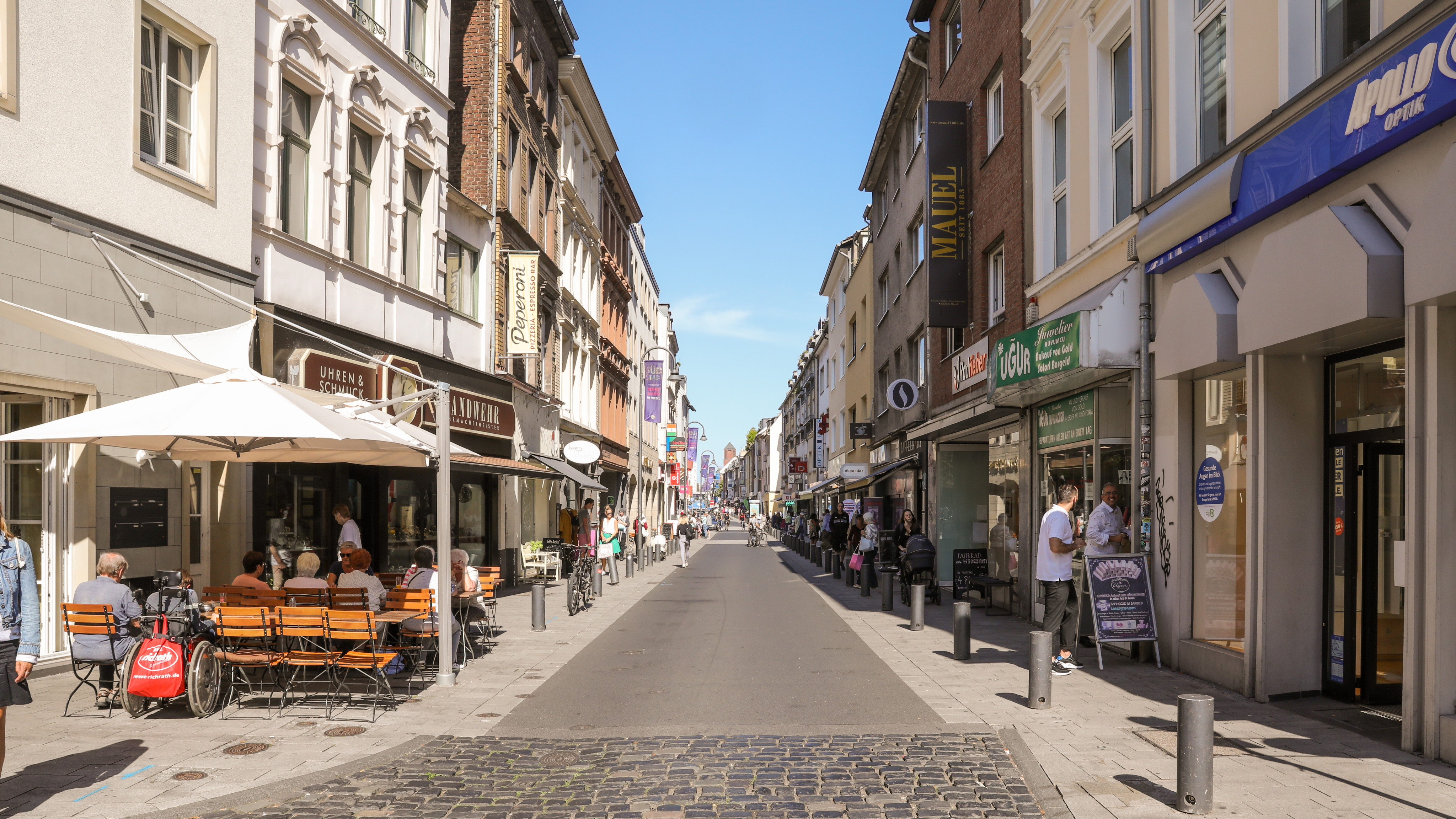 Wohnungsnot: Reker-Bündnis vertagt Milieuschutz fürs ...